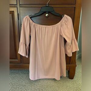 Women’s Lord and Taylor Design Lab  soft top size medium